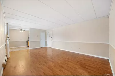 2035 Central Park Avenue #3M, Yonkers, NY 10710 - Photo 9