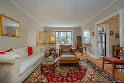 5 Midland Gardens #2K, Bronxville, NY 10708 - Photo 7