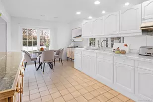 520 Hampton Rd, Southampton, NY 11968 - Photo 13