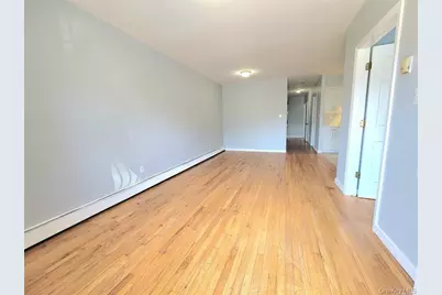 6027 78th Avenue, Glendale, NY 11385 - Photo 5