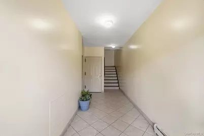 6027 78th Avenue, Glendale, NY 11385 - Photo 9