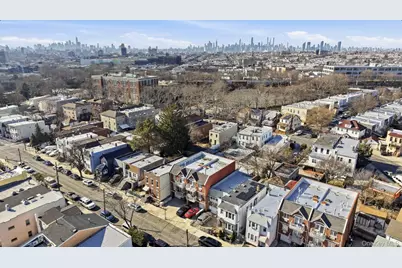 6027 78th Avenue, Glendale, NY 11385 - Photo 7