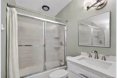 276 Temple Hill Road #1506, New Windsor, NY 12553 - Photo 13