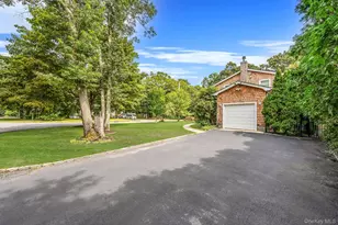 19 Pine Tree Ln, East Quogue, NY 11942 - Photo 29