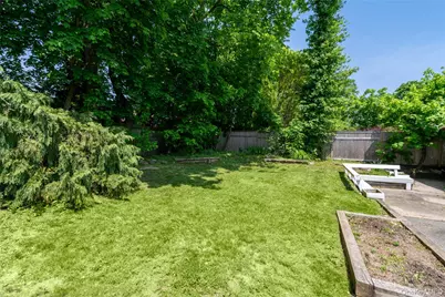 17 Edgar Court, Huntington, NY 11743 - Photo 25