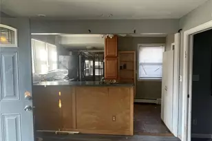 359 Park Ave, Babylon, NY 11702 - Photo 3