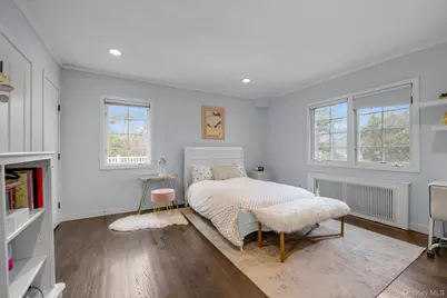 1357 Boxwood Drive E, Hewlett, NY 11557 - Photo 19