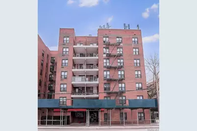 38-25 Parsons Boulevard #4I, Flushing, NY 11354 - Photo 1