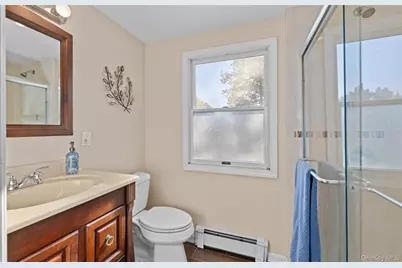 1860 Maurice Avenue, East Meadow, NY 11554 - Photo 7