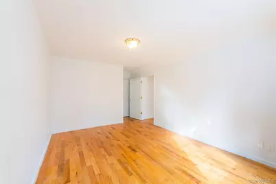 3506 Leavitt Street #3B, Flushing, NY 11354 - Photo 7