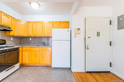 3506 Leavitt Street #3B, Flushing, NY 11354 - Photo 13