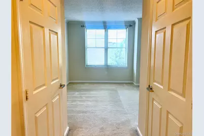 300 Mamaroneck Avenue #611, White Plains, NY 10605 - Photo 9