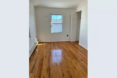 14768 259th Street, Rosedale, NY 11422 - Photo 7