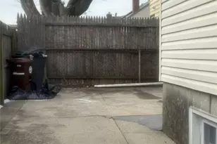 147-68 259th St, Rosedale, NY 11422 - Photo 5