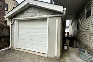 147-68 259th St, Rosedale, NY 11422 - Photo 7