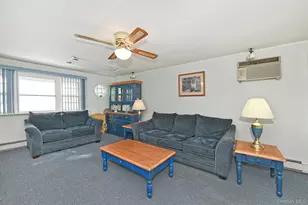 325 Cayuga Ave, East Meadow, NY 11554 - Photo 15