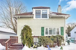 32 Sunset Ave, Farmingdale, NY 11735 - Photo 3