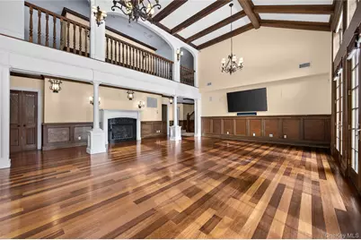 220 Elderfields Road, Manhasset, NY 11030 - Photo 9