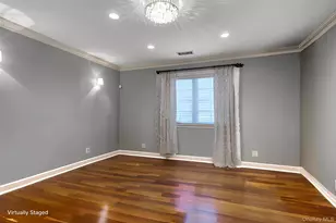 220 Elderfields Rd, Manhasset, NY 11030 - Photo 37