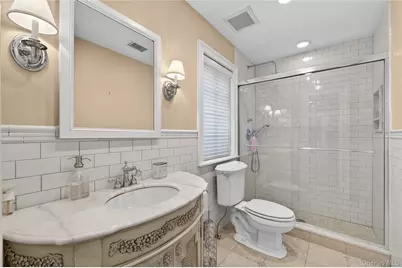 220 Elderfields Road, Manhasset, NY 11030 - Photo 35