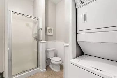 52 Matinecock Avenue, East Islip, NY 11730 - Photo 17