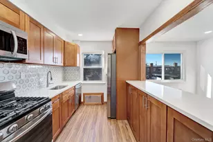 12-02 117th St, College Point, NY 11356 - Photo 11