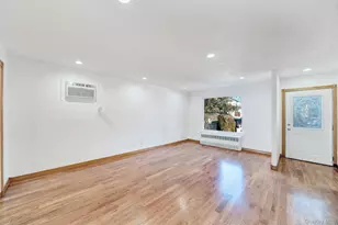 12-02 117th St, College Point, NY 11356 - Photo 7