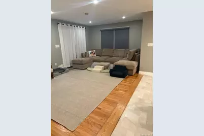 255 Cedar Avenue, Patchogue, NY 11772 - Photo 9