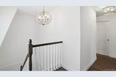 27 Jeffrey Lane, Westhampton Beach, NY 11978 - Photo 13