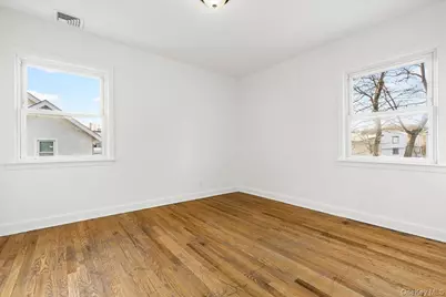 139 Waverly Avenue, Mamaroneck, NY 10543 - Photo 21