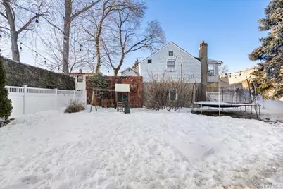 139 Waverly Avenue, Mamaroneck, NY 10543 - Photo 23