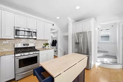 122 Greenacres Avenue, White Plains, NY 10606 - Photo 13