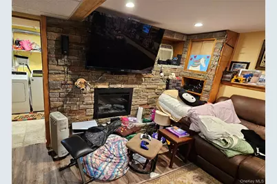 7757 76th Street, Glendale, NY 11385 - Photo 21