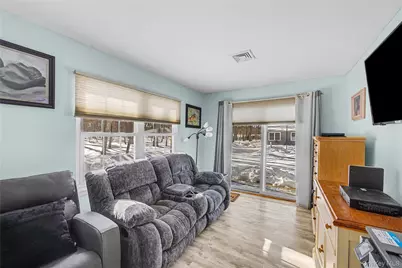 230 Blackpool Court #A, Ridge, NY 11961 - Photo 17