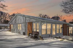 230 Blackpool Ct, Ridge, NY 11961 - Photo 23