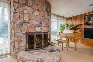 20 Whitman Rd, Great Neck, NY 11023 - Photo 5