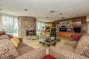 20 Whitman Rd, Great Neck, NY 11023 - Photo 3