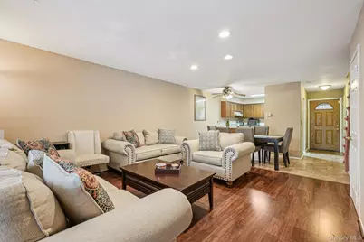 12 Heritage Drive #B, New City, NY 10956 - Photo 7