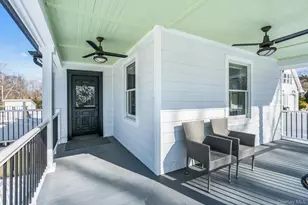 235 Cemetery Rd, East Marion, NY 11939 - Photo 33