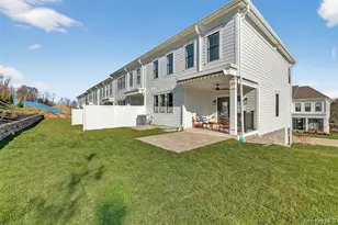 1821 Soundview Ct, Yorktown Heights, NY 10598 - Photo 29