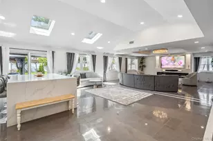 11 Gallatin Dr, Dix Hills, NY 11746 - Photo 7