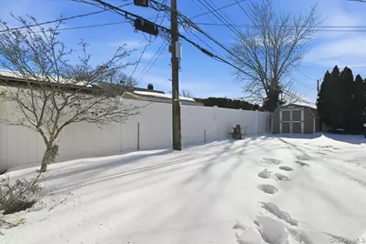 29 Disc Lane, Wantagh, NY 11793 - Photo 29