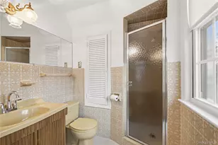 29-31 Edgewood Park, New Rochelle, NY 10801 - Photo 11