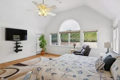 126 Malloy Drive, East Quogue, NY 11942 - Photo 29