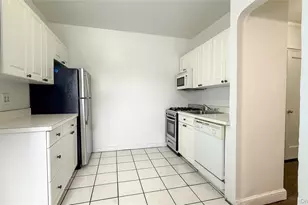 2190 Boston Rd, Bronx, NY 10462 - Photo 5