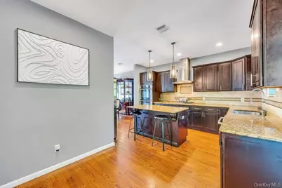 75 Milmay Avenue, Hauppauge, NY 11788 - Photo 25