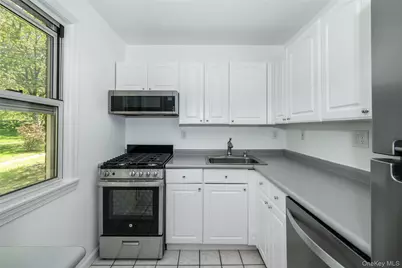 161 S. Buckhout Street #161, Irvington, NY 10533 - Photo 7