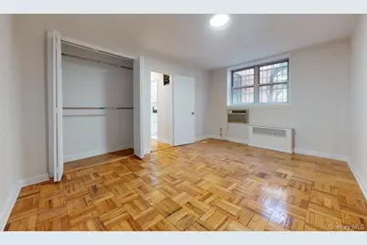 66-15 Thornton Place #L4, Rego Park, NY 11374 - Photo 25