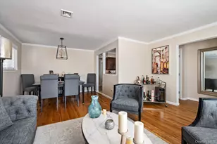 249 Hampton Rd, West Babylon, NY 11704 - Photo 7