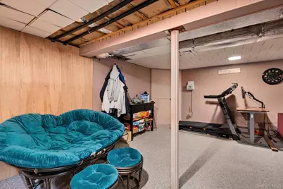 249 Hampton Road, West Babylon, NY 11704 - Photo 17